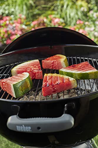 Weber Original Kettle E-5710 Charcoal Barbecue/Porcelain-Enamelled Lid & Bowl, 57 cm Cooking Surface, One-Touch Cleaning System, Lid Thermometer, Tripod Stand and Wheels, Black