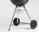 Weber Original Kettle E-5710 Charcoal Barbecue/Porcelain-Enamelled Lid & Bowl, 57 cm Cooking Surface, One-Touch Cleaning System, Lid Thermometer, Tripod Stand and Wheels, Black